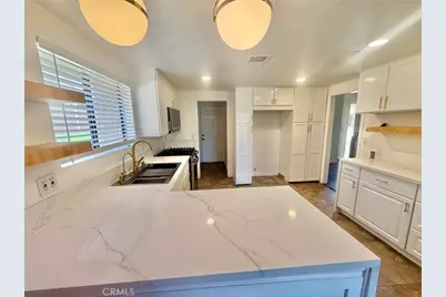 19651 Castellana, Yorba Linda, CA 92886 - Photo 4
