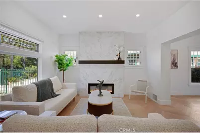 1800 S Oxford. Avenue, Los Angeles, CA 90006 - Photo 2