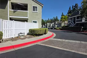 21 Cambria Ln, Aliso Viejo, CA 92656 - Photo 4