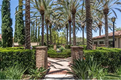 320 Bronze, Irvine, CA 92618 - Photo 64