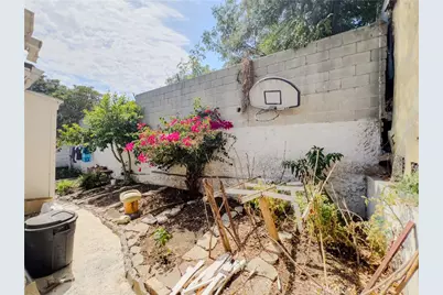 1915 Echo Park, Los Angeles, CA 90026 - Photo 50