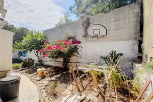 1915 Echo Park, Los Angeles, CA 90026 - Photo 50