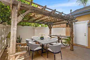 7927 Glide Path Ct, Chino, CA 91708 - Photo 8