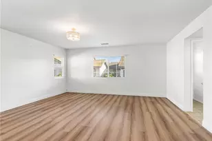7927 Glide Path Ct, Chino, CA 91708 - Photo 22