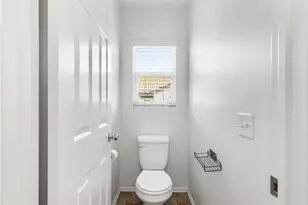 7927 Glide Path Ct, Chino, CA 91708 - Photo 54