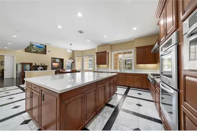 1150 Sandra, Corona, CA 92881 - Photo 28