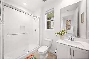 351 Baluster, Irvine, CA 92618 - Photo 6