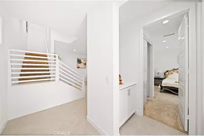 351 Baluster, Irvine, CA 92618 - Photo 4