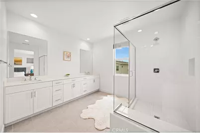 351 Baluster, Irvine, CA 92618 - Photo 18