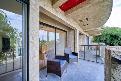 605 Redondo Avenue #203, Long Beach, CA 90814 - Photo 8