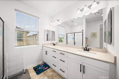 5564 Valencia, Montclair, CA 91762 - Photo 32