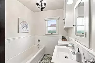 438 W Duarte, Monrovia, CA 91016 - Photo 14