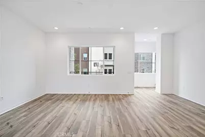 127 Culture, Irvine, CA 92618 - Photo 18