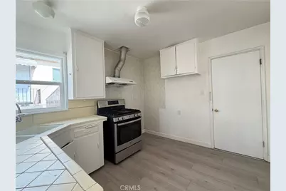 2057 N Eastern, Los Angeles, CA 90032 - Photo 10