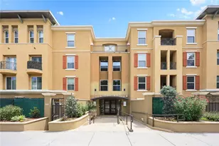 128 N Oak Knoll, Pasadena, CA 91101 - Photo 2