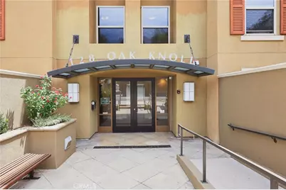 128 N Oak Knoll #206, Pasadena, CA 91101 - Photo 4