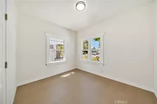 1020 W 70th St, Los Angeles, CA 90044 - Photo 18