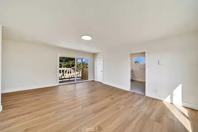 140 W 101st Street, Los Angeles, CA 90003 - Photo 16