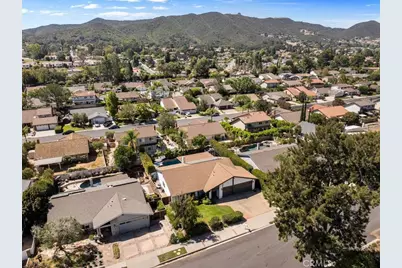 752 Capitan, Thousand Oaks, CA 91320 - Photo 32