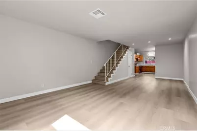 7300 Lennox Avenue #C7, Van Nuys, CA 91405 - Photo 6