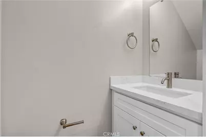 7300 Lennox Avenue #C7, Van Nuys, CA 91405 - Photo 24