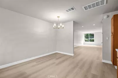 7300 Lennox Avenue #C7, Van Nuys, CA 91405 - Photo 14