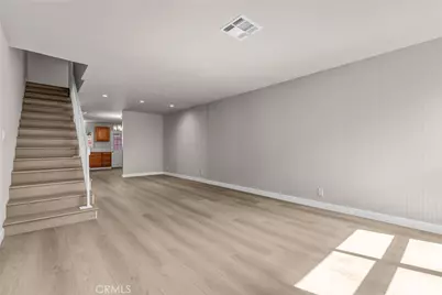 7300 Lennox Avenue #C7, Van Nuys, CA 91405 - Photo 4