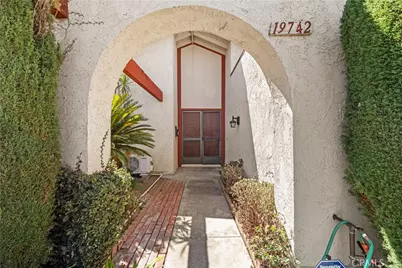 19742 Fernwood Plaza, Yorba Linda, CA 92886 - Photo 6