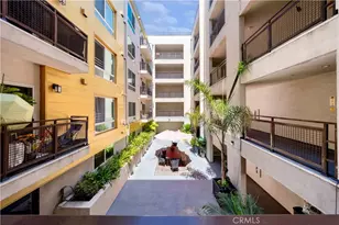 2939 Leeward, Los Angeles, CA 90005 - Photo 14