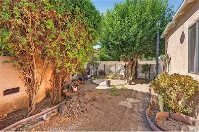 15118 Polk Street, Sylmar, CA 91342 - Photo 18