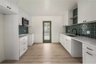2430 W Bennett, Compton, CA 90220 - Photo 10