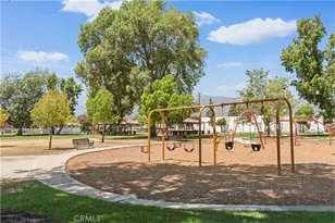 980 Jerez, Azusa, CA 91702 - Photo 32