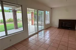 7873 Elwood Pl, Fontana, CA 92336 - Photo 6