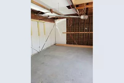 34973 Shasta St, Yucaipa, CA 92399 - Photo 14