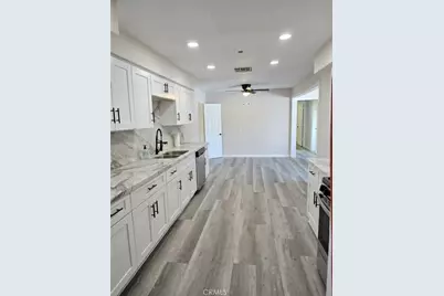 34973 Shasta St, Yucaipa, CA 92399 - Photo 2