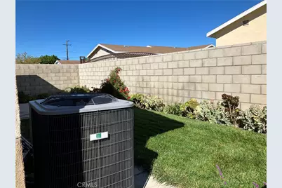 17548 Court Street, Fontana, CA 92336 - Photo 10