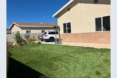 17548 Court Street, Fontana, CA 92336 - Photo 12