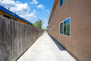 1214 E -1216 E 66th, Los Angeles, CA 90001 - Photo 10