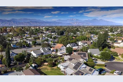 820 E Cameron Avenue, West Covina, CA 91790 - Photo 4