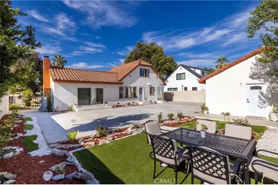 820 E Cameron Avenue, West Covina, CA 91790 - Photo 20