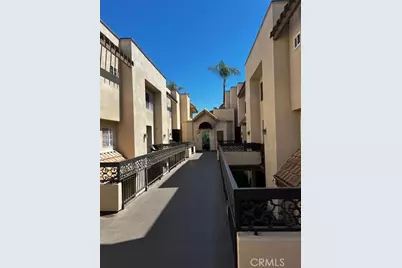 537 N Adams, Glendale, CA 91206 - Photo 2