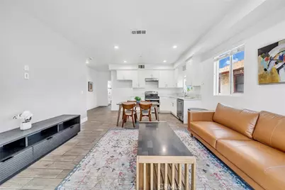 4103 S Normandie Avenue, Los Angeles, CA 90037 - Photo 10