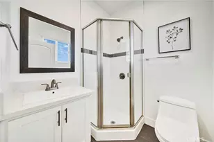4103 S Normandie Ave, Los Angeles, CA 90037 - Photo 14