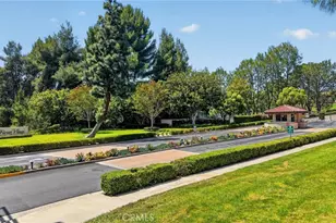 525 Riviera Ct, Fullerton, CA 92835 - Photo 2