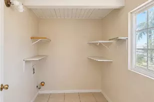 945 E 5th St, Ontario, CA 91764 - Photo 14