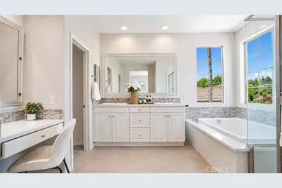 13256 Eaglebluff Lane, Eastvale, CA 92880 - Photo 10