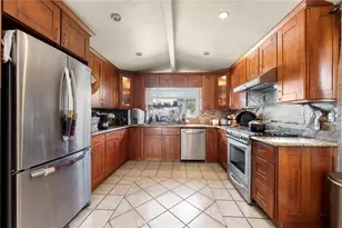 1038 E Walnut Creek Pkwy, West Covina, CA 91790 - Photo 8