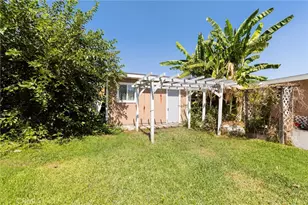 1038 E Walnut Creek Pkwy, West Covina, CA 91790 - Photo 24