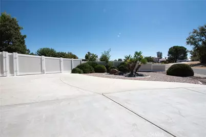 19934 Itasca, Apple Valley, CA 92308 - Photo 4