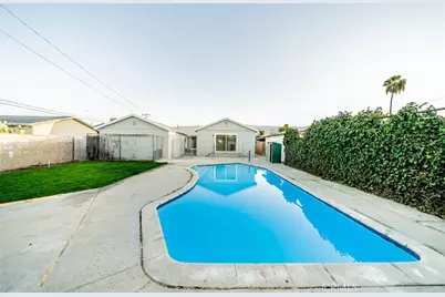 25513 Byron, San Bernardino, CA 92404 - Photo 30